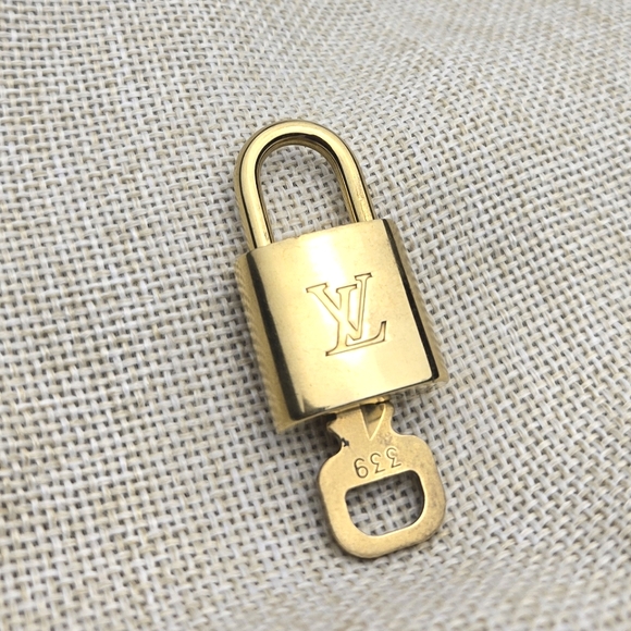 Louis Vuitton Lock and Key - Picture 1 of 6